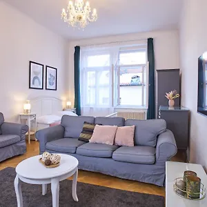 Charles Bridge Premium Чехия
